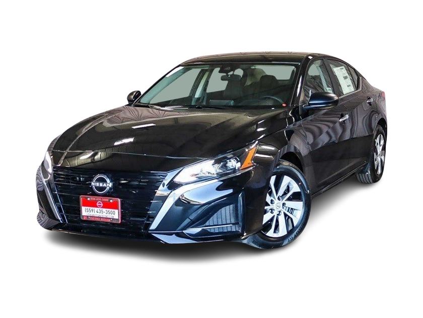 Thumbnail: 2025 Nissan Altima - 5
