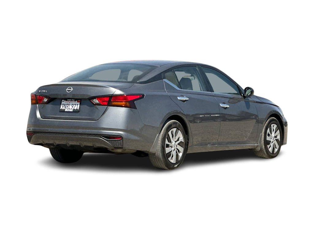 Thumbnail: 2024 Nissan Altima - 19