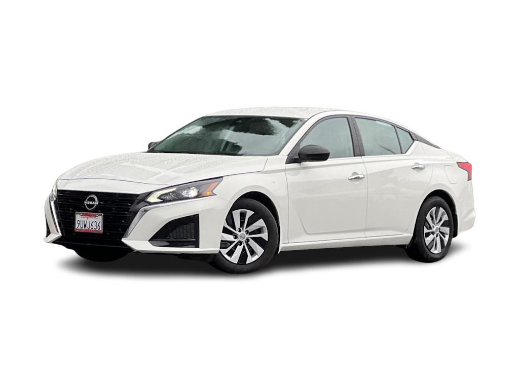2025 Nissan Altima