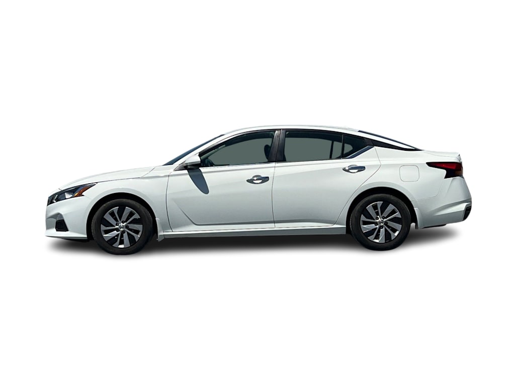 Thumbnail: 2019 Nissan Altima - 3