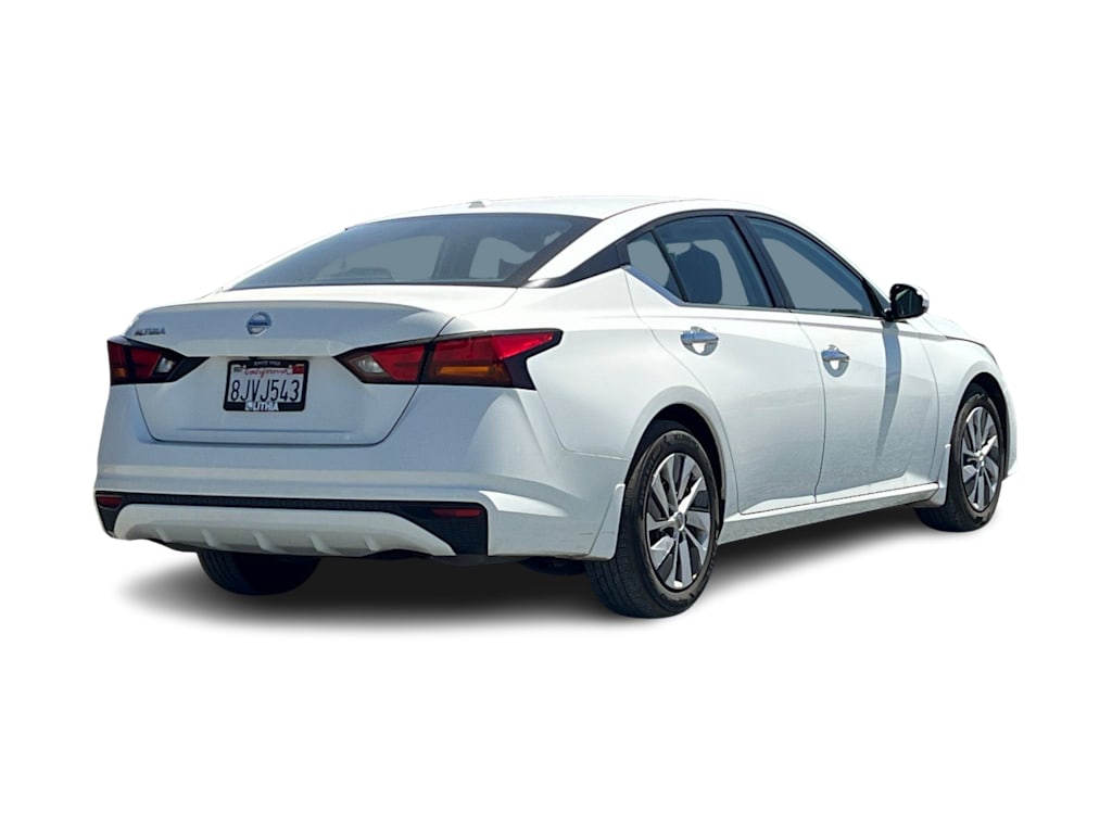 Thumbnail: 2019 Nissan Altima - 20