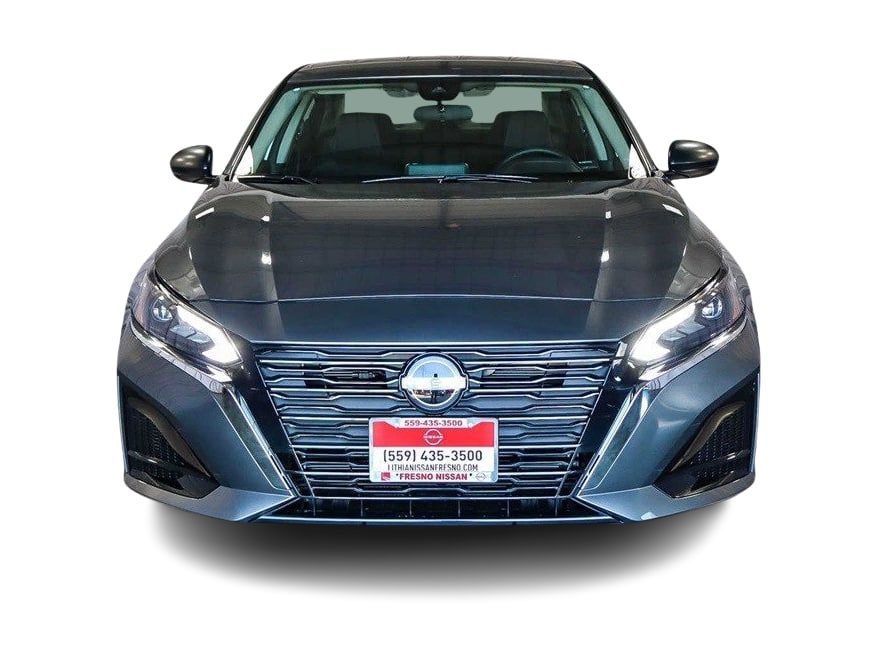 Thumbnail: 2025 Nissan Altima - 5