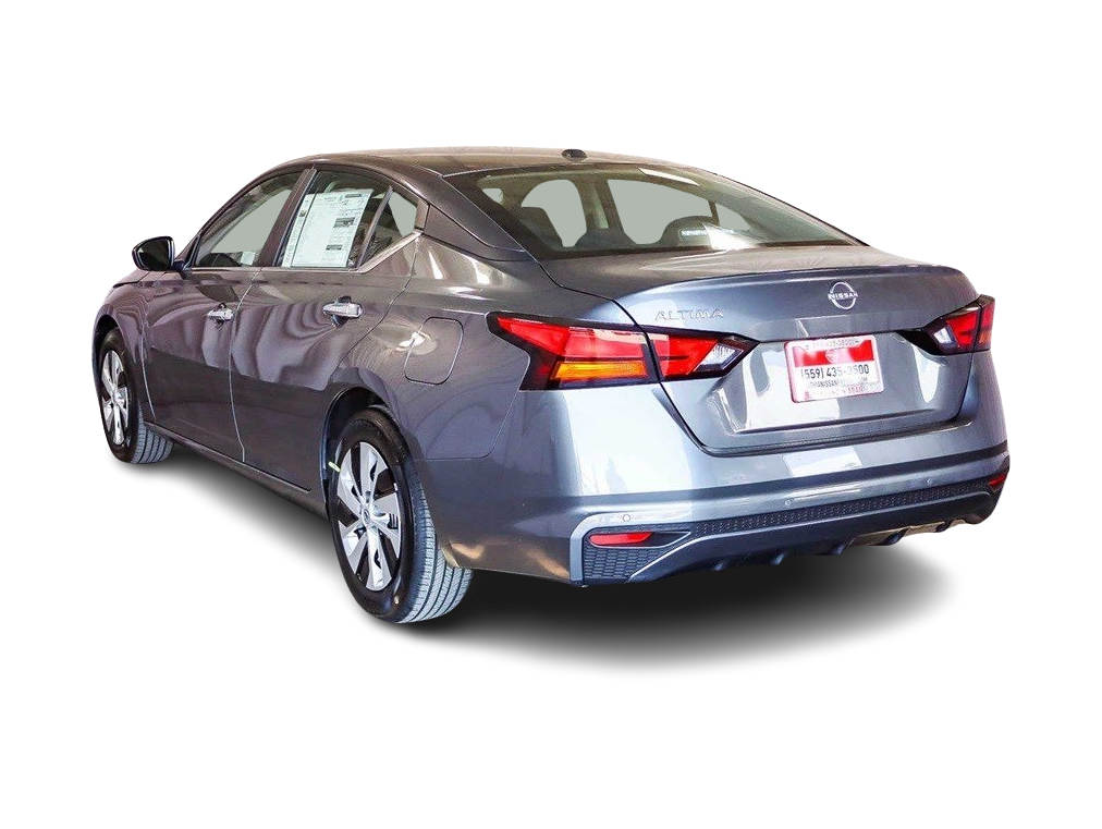 Thumbnail: 2025 Nissan Altima - 3