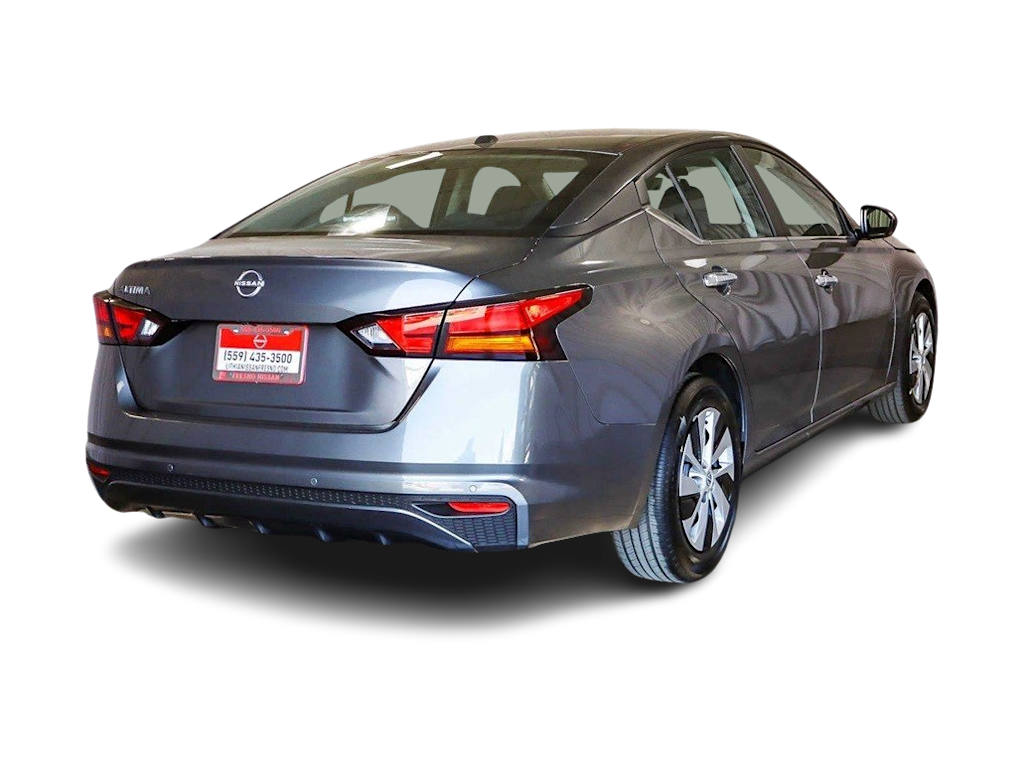 Thumbnail: 2025 Nissan Altima - 18