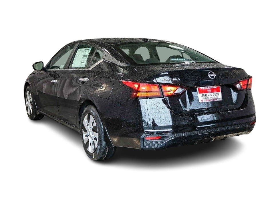 Thumbnail: 2025 Nissan Altima - 3