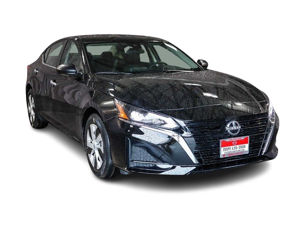 Thumbnail: 2025 Nissan Altima - 19