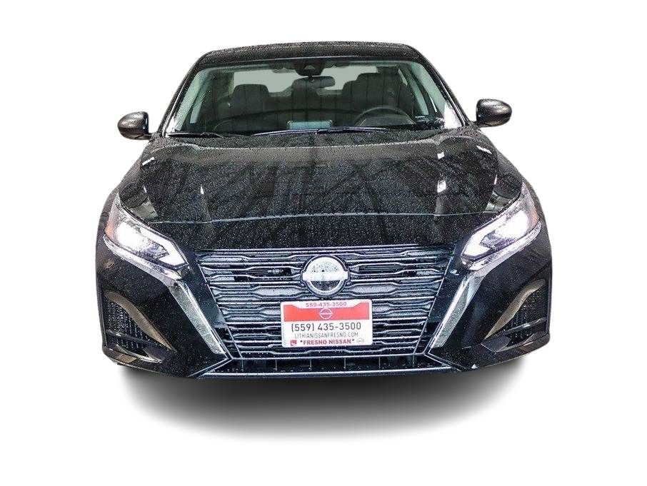 Thumbnail: 2025 Nissan Altima - 5