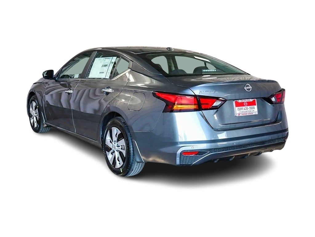 Thumbnail: 2025 Nissan Altima - 3