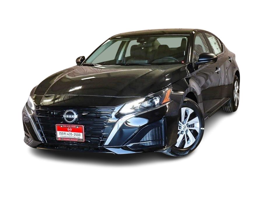 Thumbnail: 2025 Nissan Altima - 5