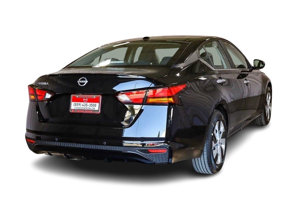 Thumbnail: 2025 Nissan Altima - 18