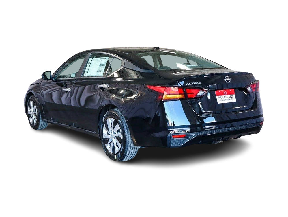 Thumbnail: 2025 Nissan Altima - 3