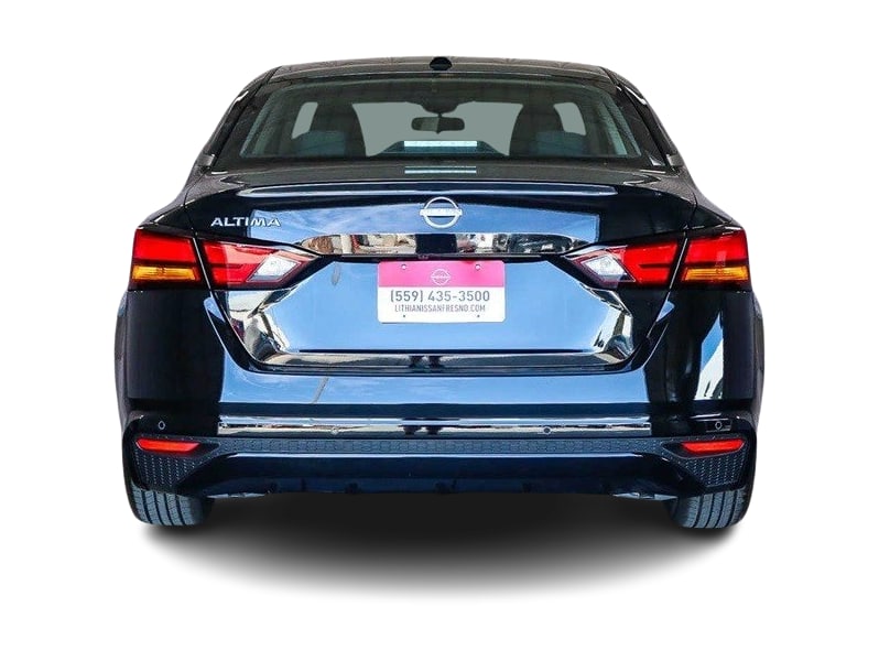 Thumbnail: 2025 Nissan Altima - 4