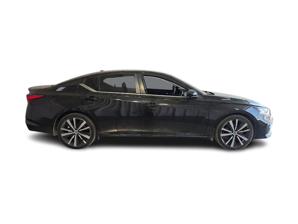 Thumbnail: 2021 Nissan Altima - 19