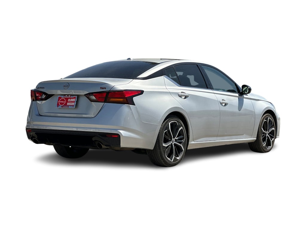 Thumbnail: 2023 Nissan Altima - 19