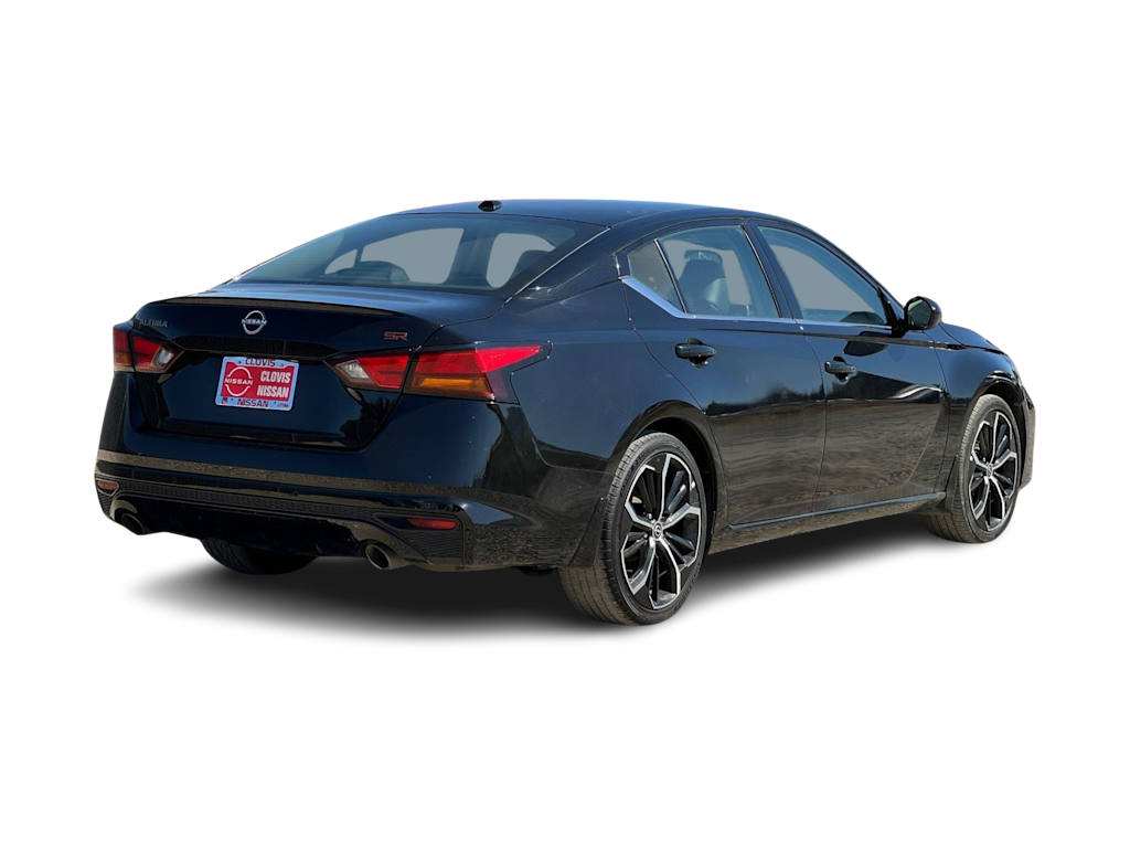 Thumbnail: 2024 Nissan Altima - 19