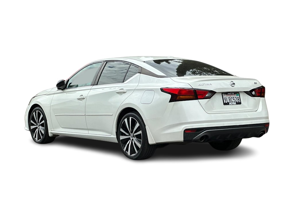 Thumbnail: 2021 Nissan Altima - 4