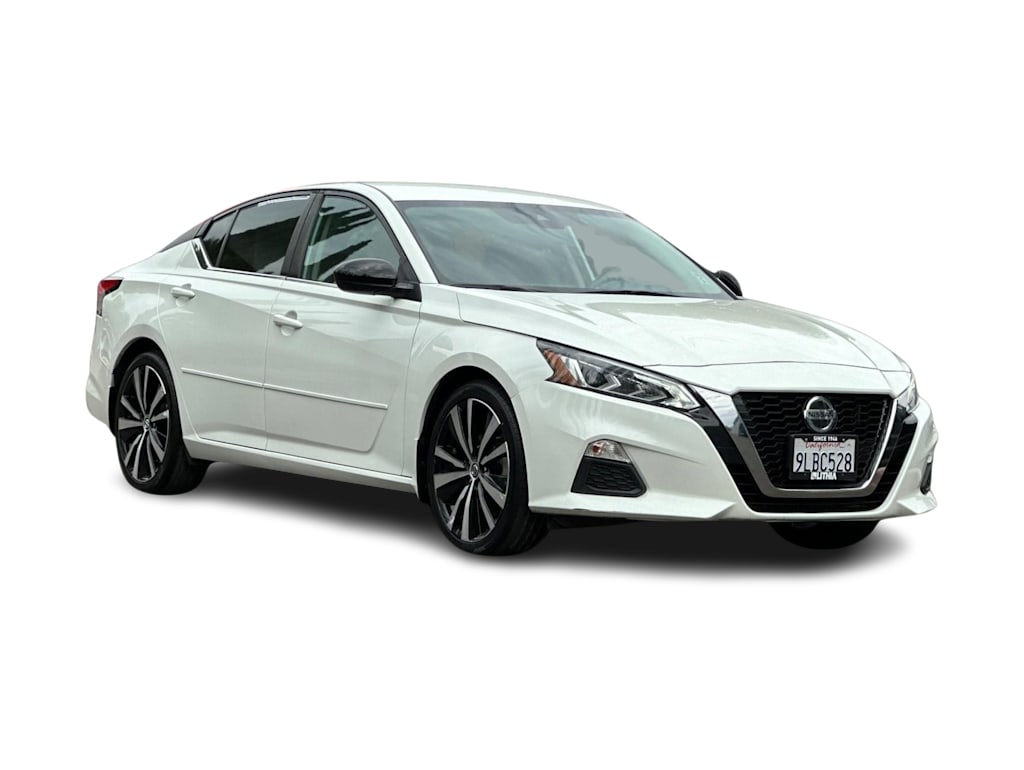 Thumbnail: 2021 Nissan Altima - 19