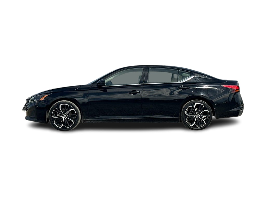 Thumbnail: 2024 Nissan Altima - 3