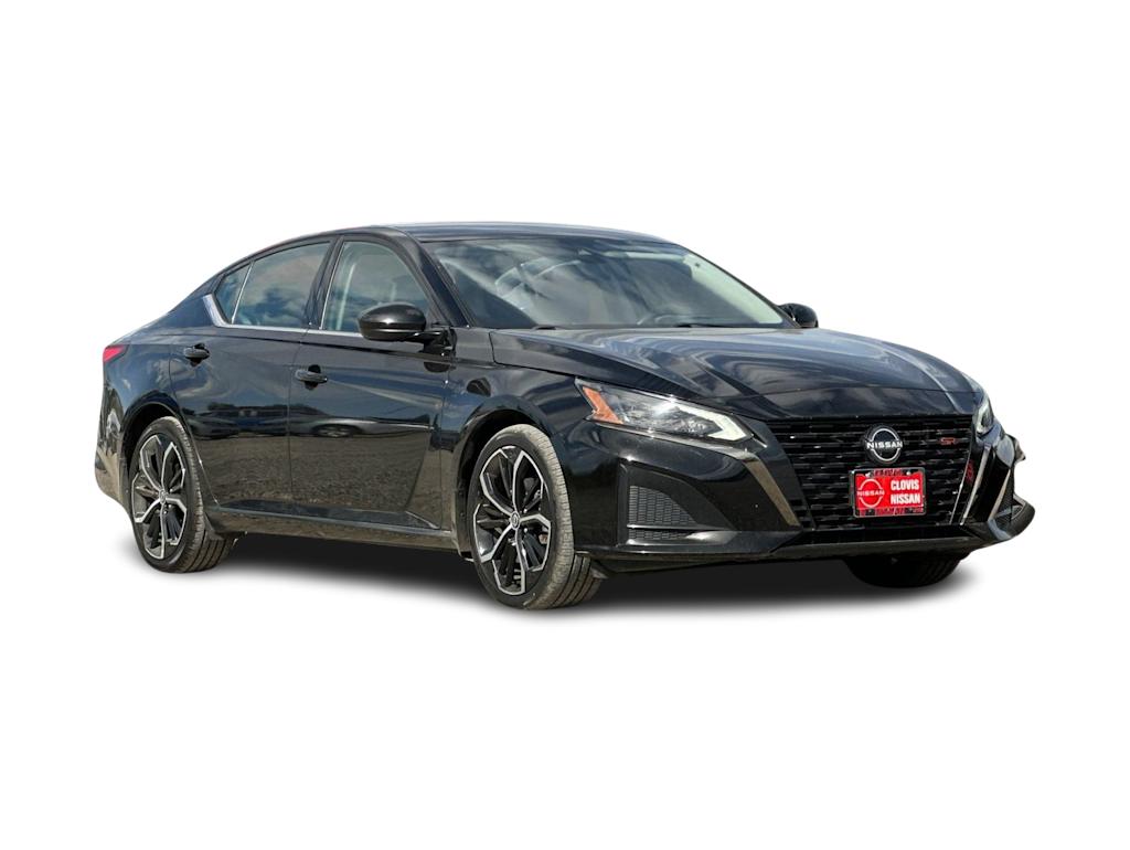 Thumbnail: 2024 Nissan Altima - 21