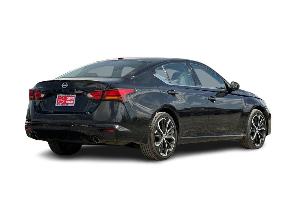 Thumbnail: 2024 Nissan Altima - 19