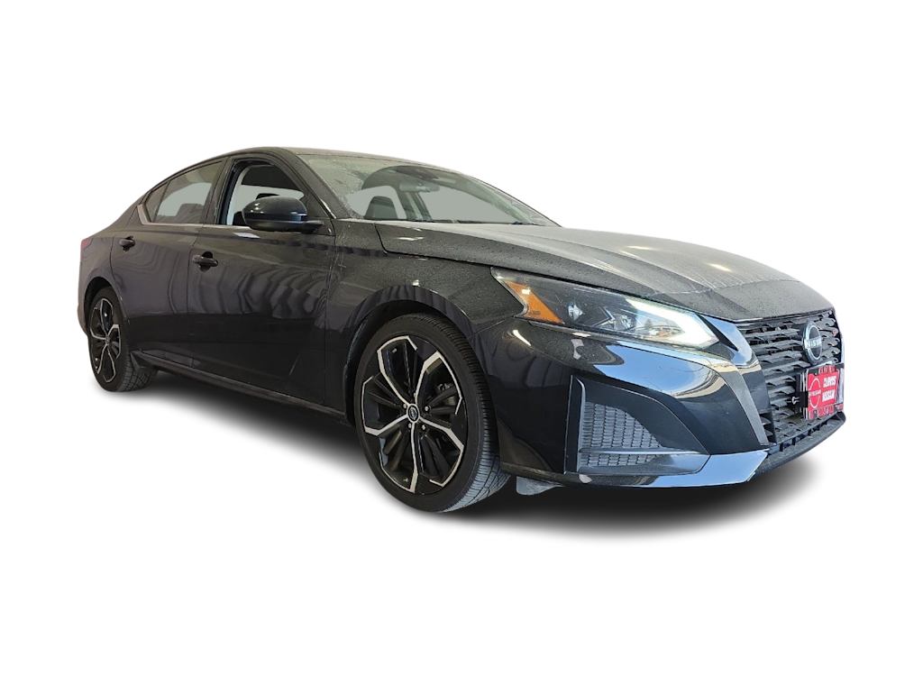 Thumbnail: 2023 Nissan Altima - 19