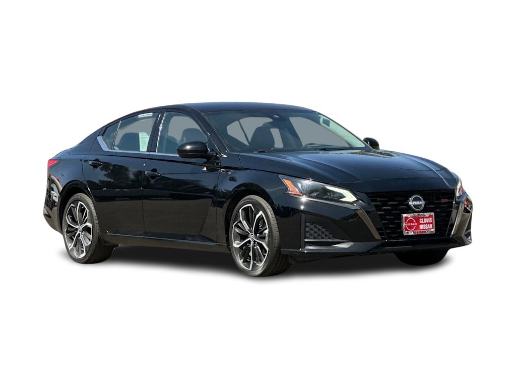 Thumbnail: 2023 Nissan Altima - 21
