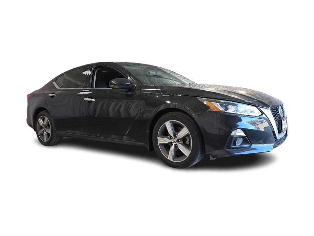 Thumbnail: 2020 Nissan Altima - 20
