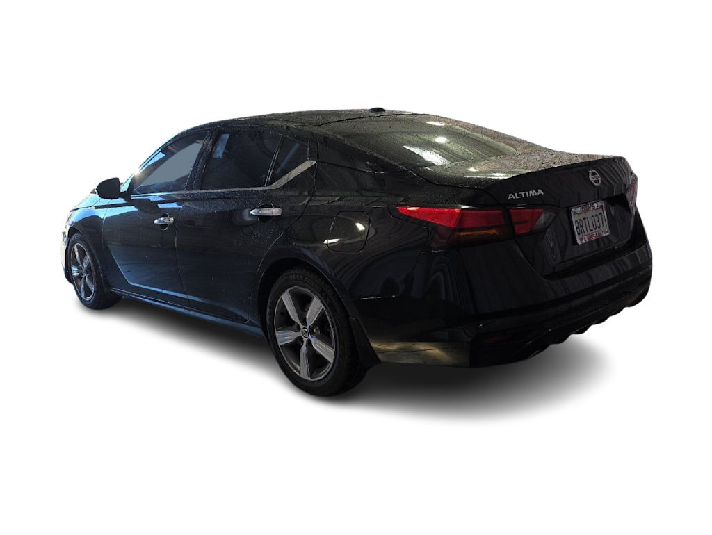 Thumbnail: 2020 Nissan Altima - 4
