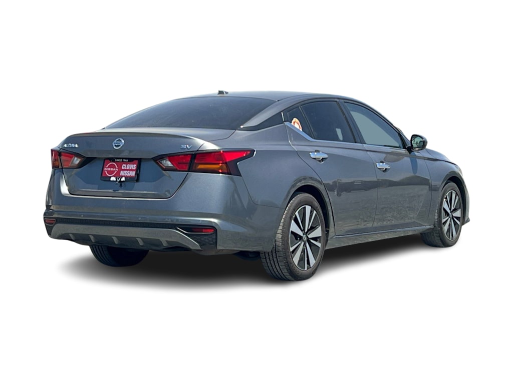 Thumbnail: 2022 Nissan Altima - 19