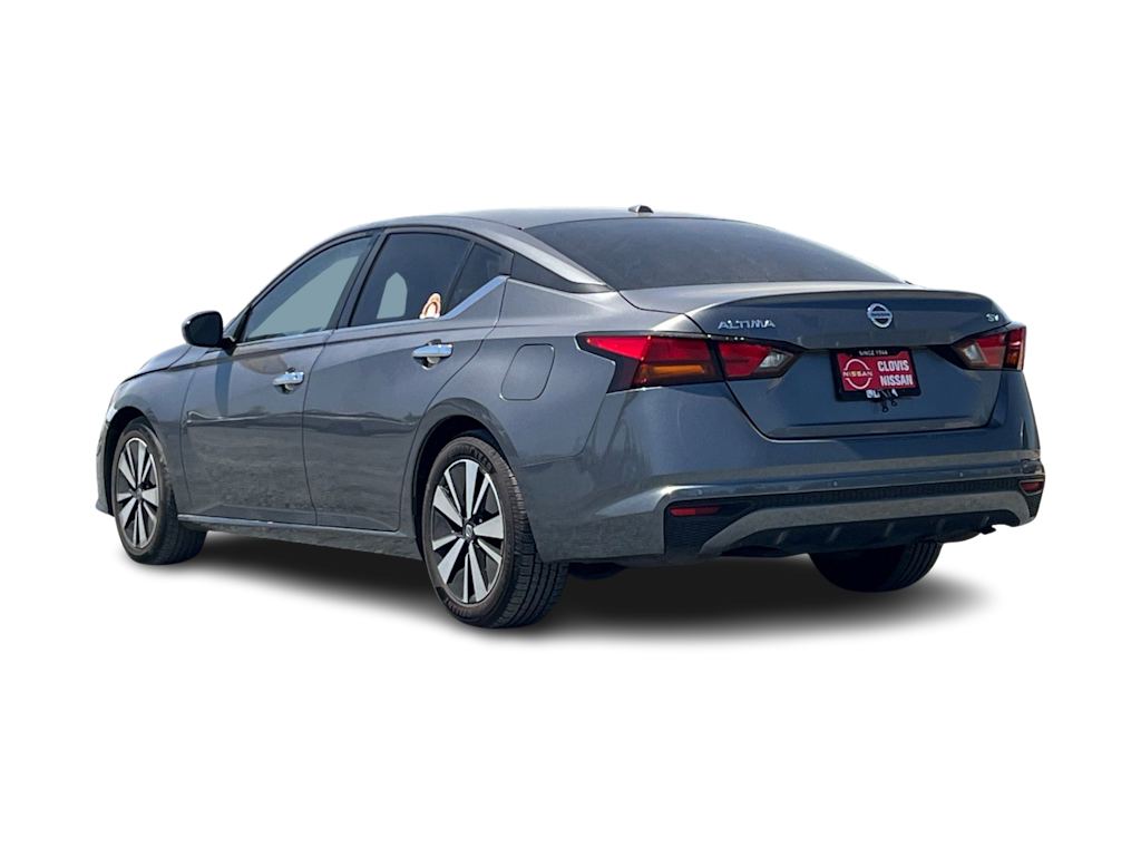 Thumbnail: 2022 Nissan Altima - 4