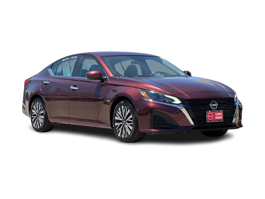 Thumbnail: 2023 Nissan Altima - 21
