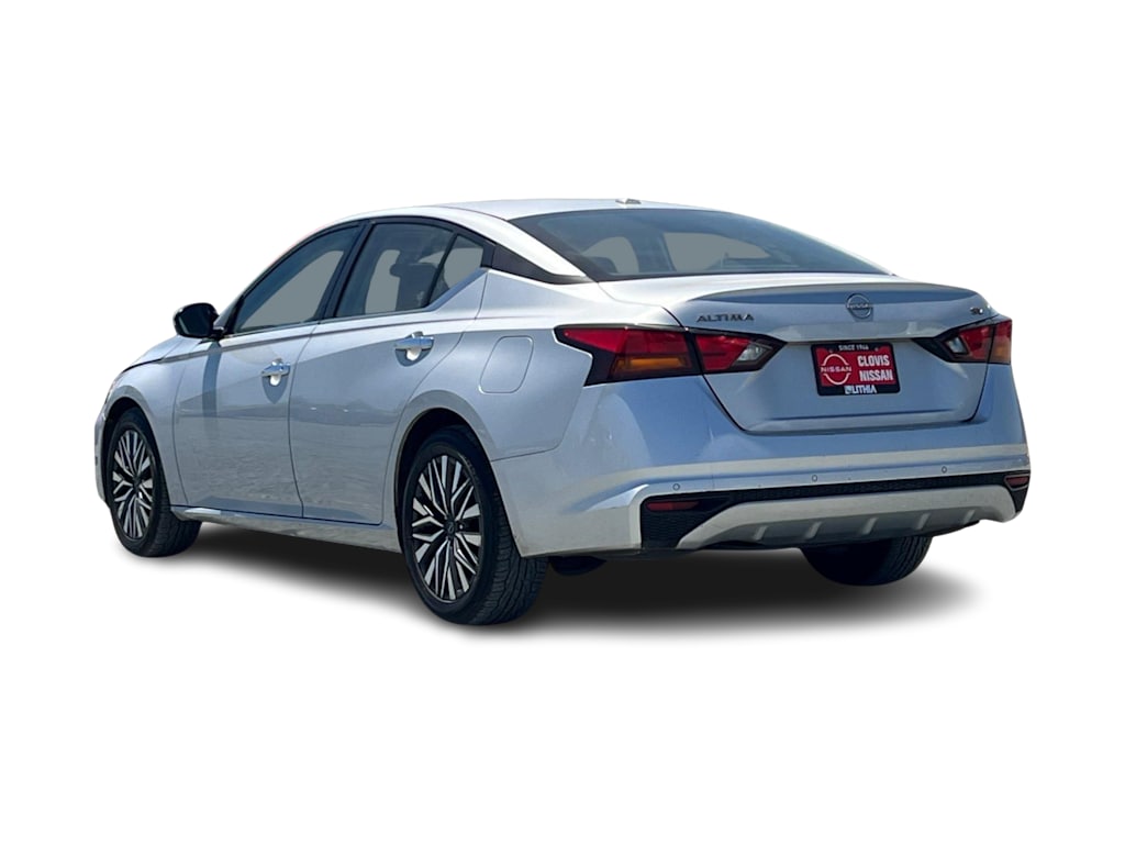 Thumbnail: 2023 Nissan Altima - 4