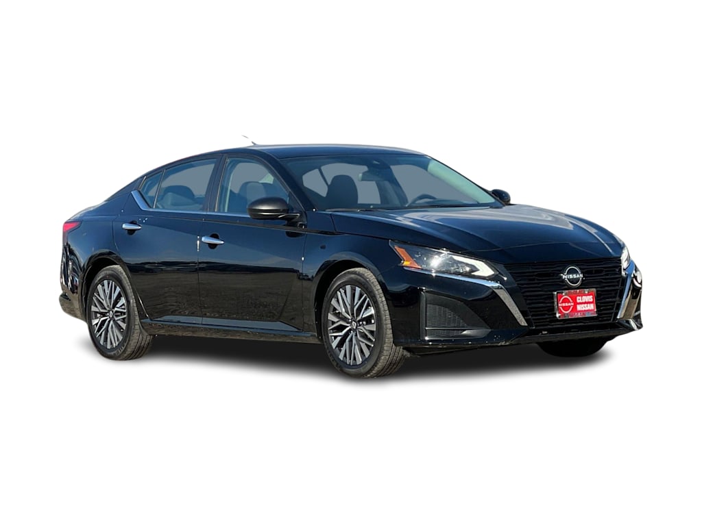 Thumbnail: 2024 Nissan Altima - 21