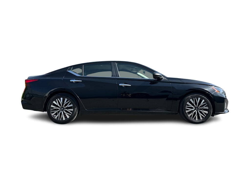 2024 Nissan Altima SV 19