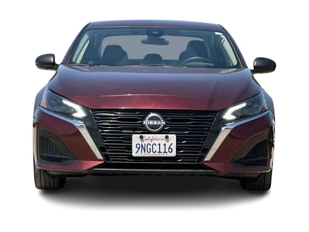Thumbnail: 2025 Nissan Altima - 6