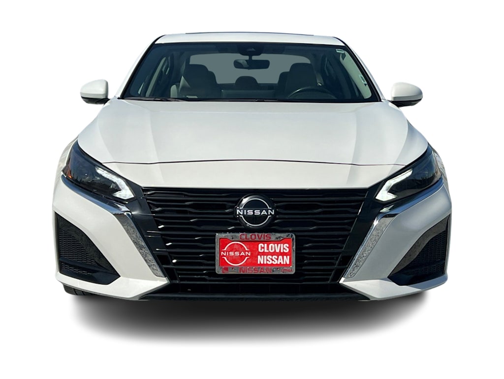 Thumbnail: 2023 Nissan Altima - 6