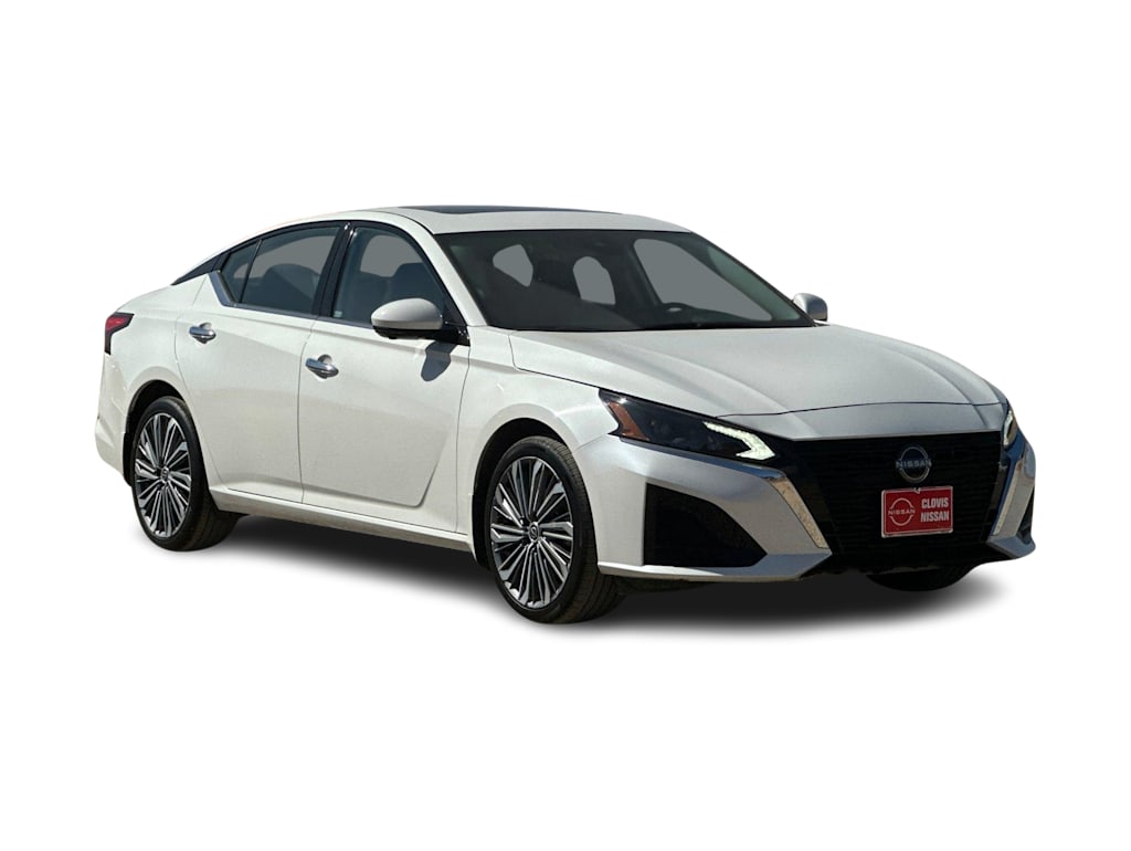 Thumbnail: 2023 Nissan Altima - 21