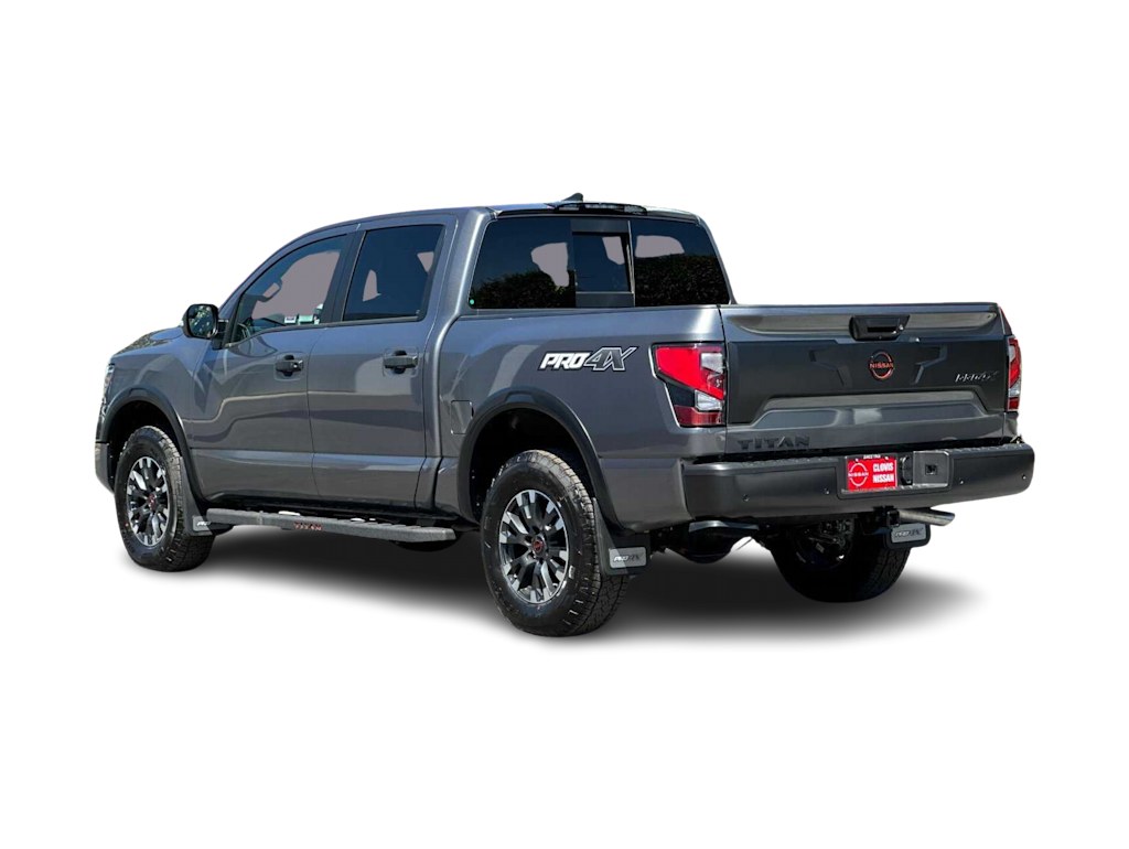 2024 Nissan Titan PRO-4X 4