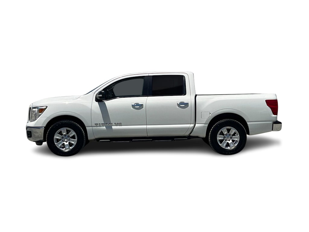 Thumbnail: 2019 Nissan Titan - 3