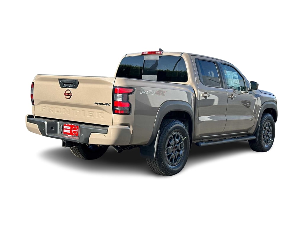 2024 Nissan Frontier PRO-4X 16