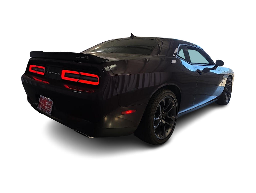 Thumbnail: 2022 Dodge Challenger - 17