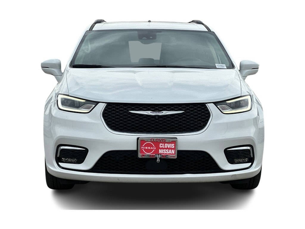 Thumbnail: 2022 Chrysler Pacifica - 6
