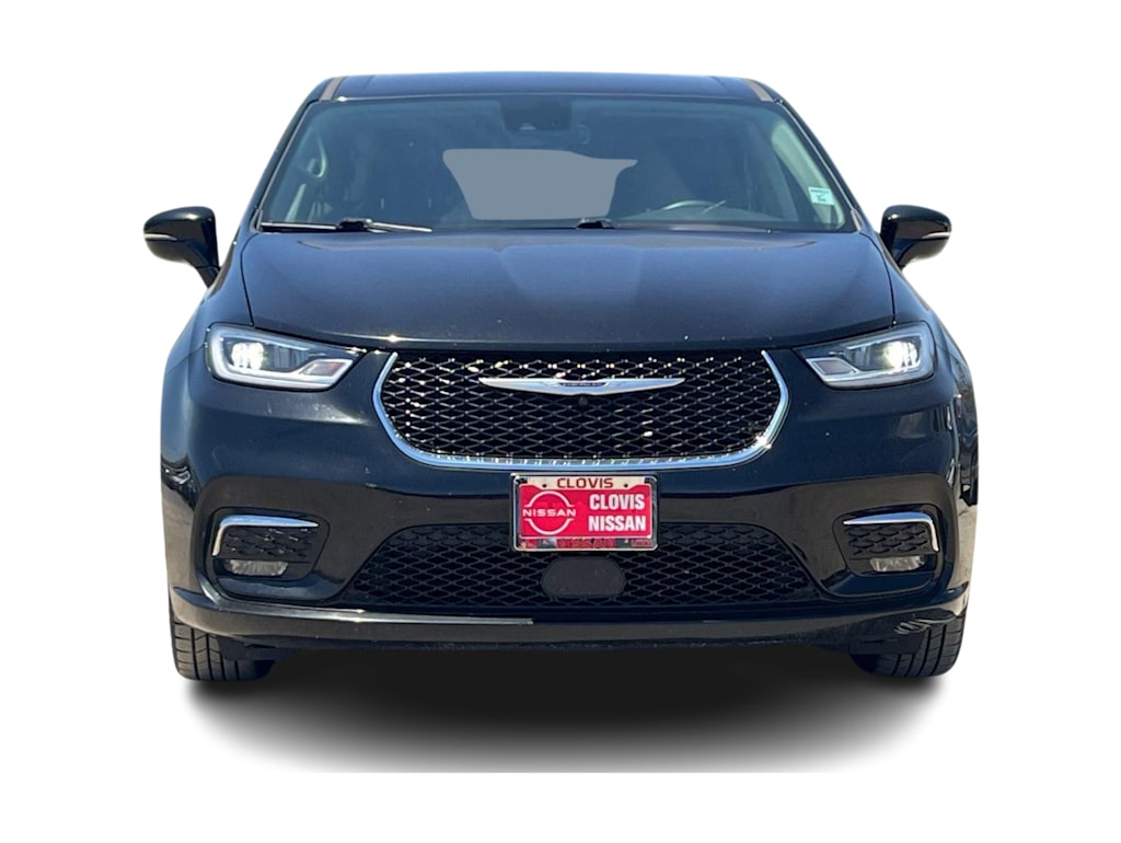 Thumbnail: 2024 Chrysler Pacifica - 6