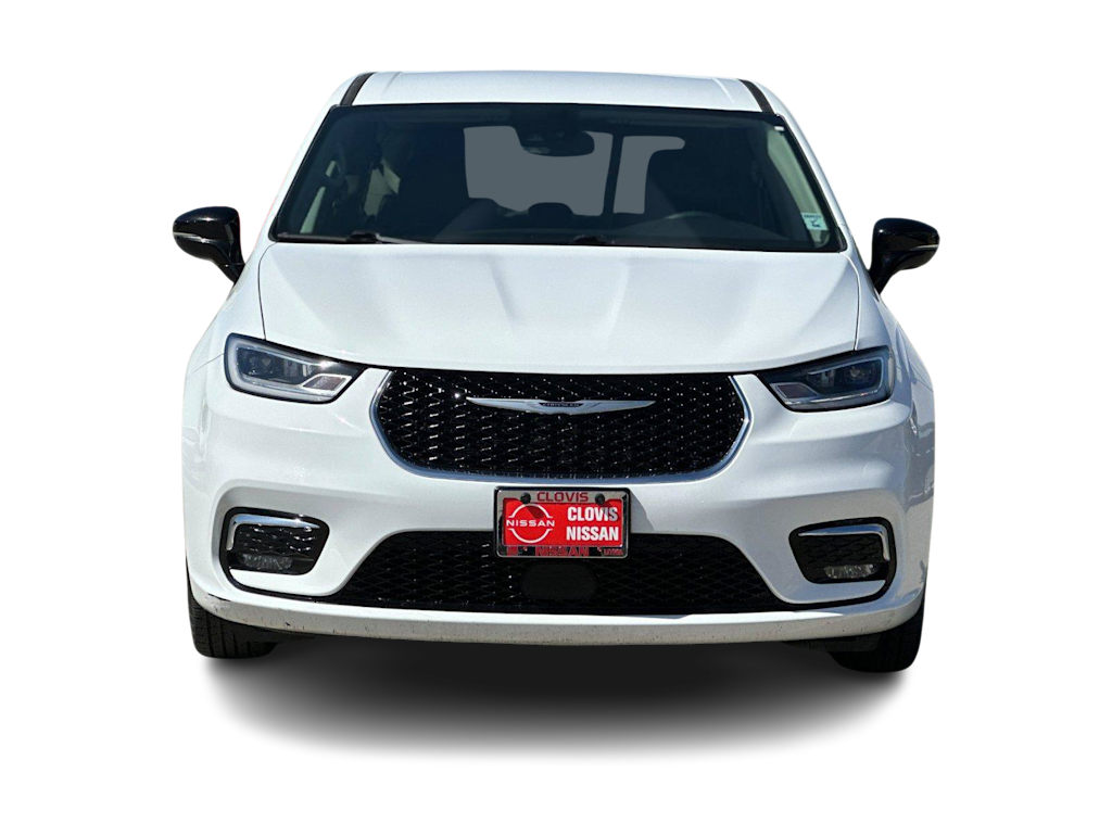 Thumbnail: 2024 Chrysler Pacifica - 6