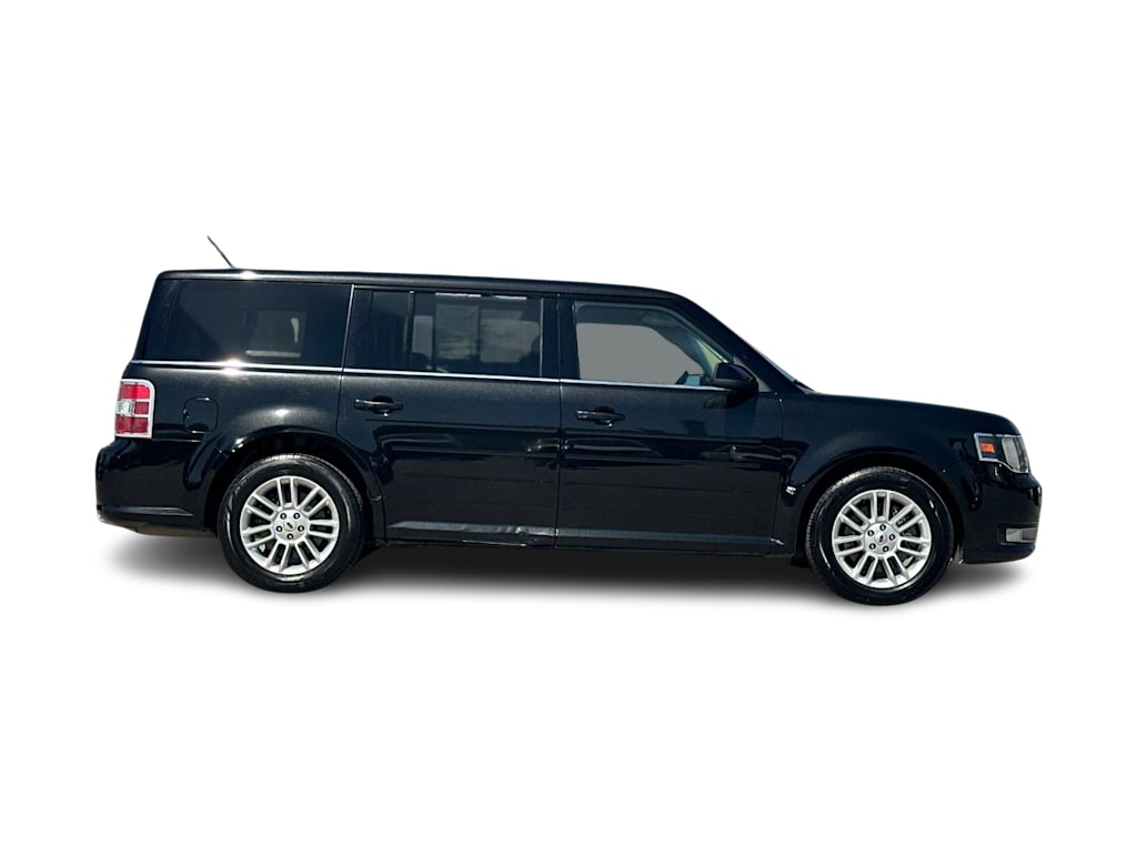 Thumbnail: 2014 Ford Flex - 19
