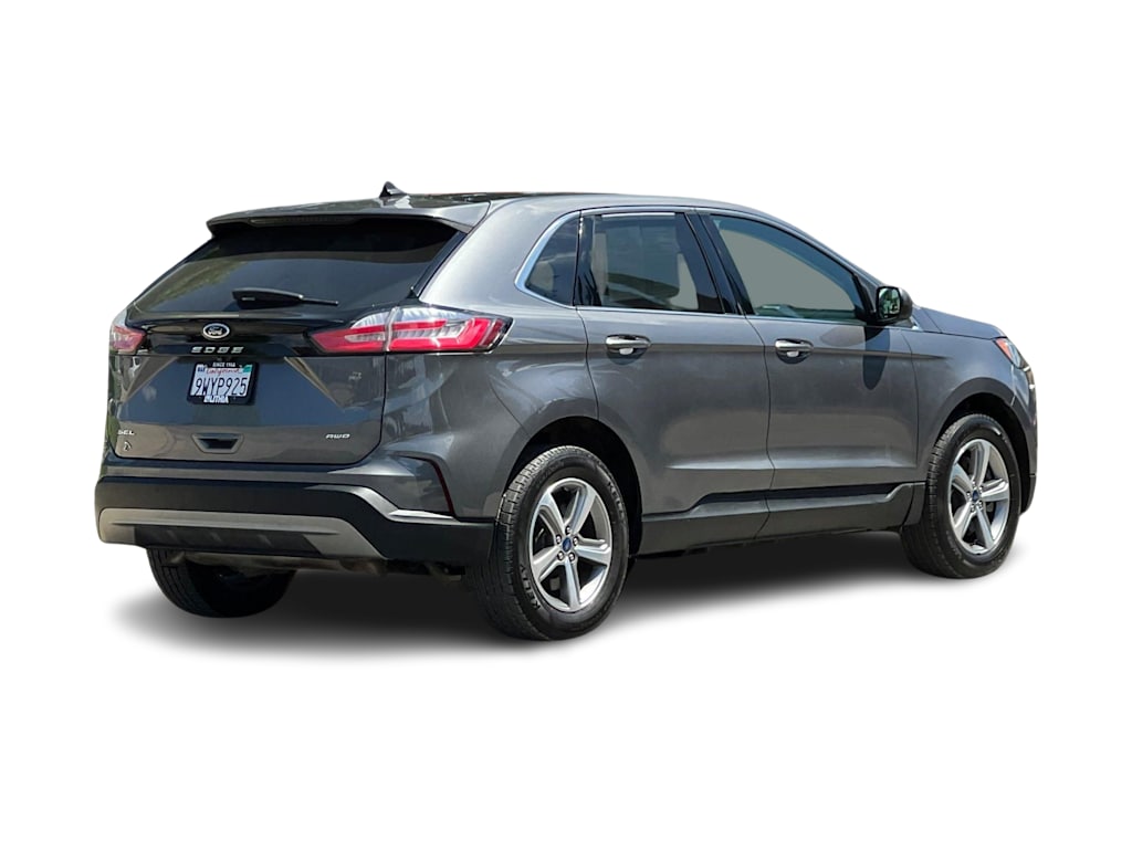 Thumbnail: 2022 Ford Edge - 21