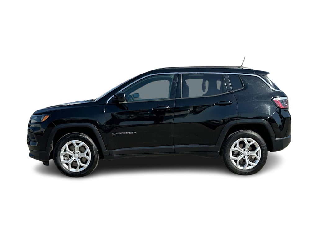 Thumbnail: 2024 Jeep Compass - 3