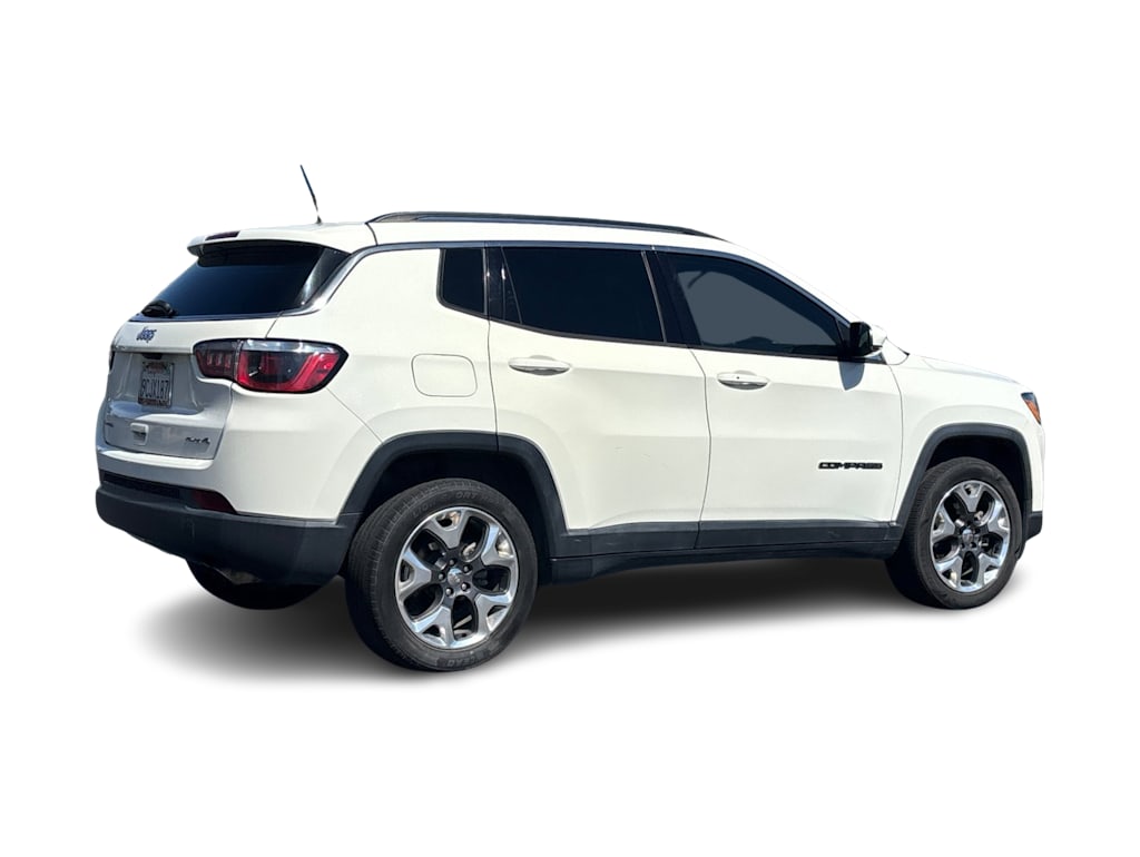 Thumbnail: 2019 Jeep Compass - 18