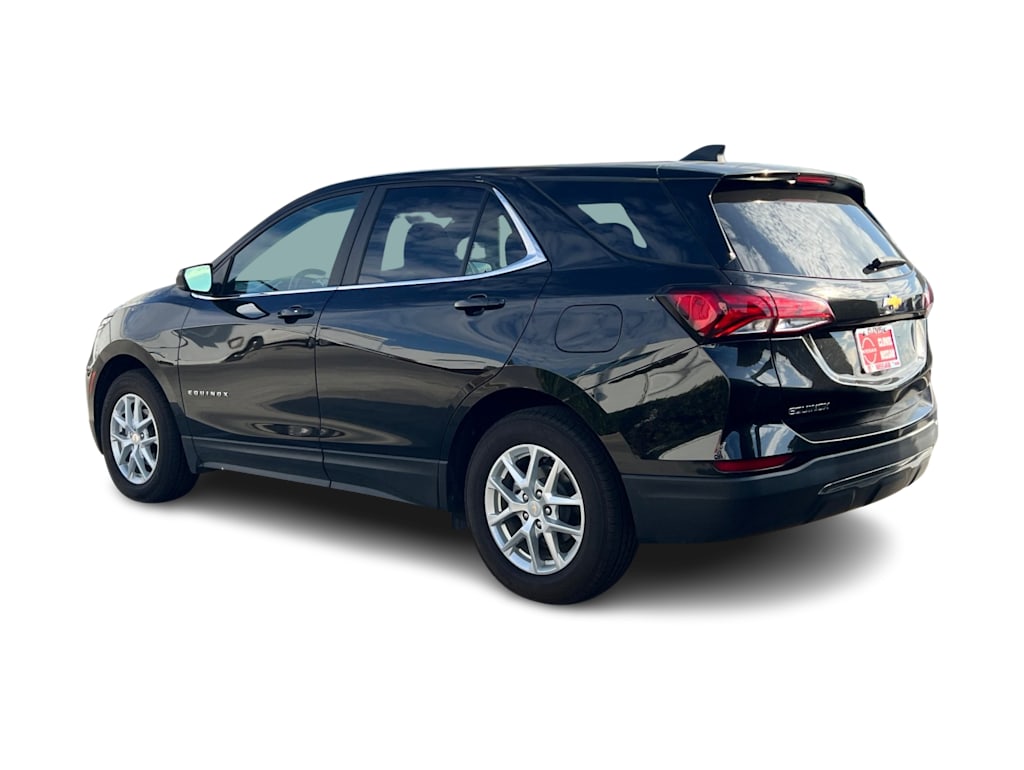 Thumbnail: 2023 Chevrolet Equinox - 4