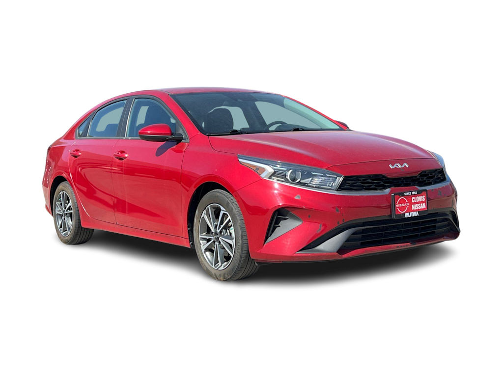 Thumbnail: 2023 Kia Forte - 20